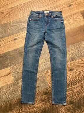 NWT Lou & Grey Size 26/2 Skinny Blue Jeans L28